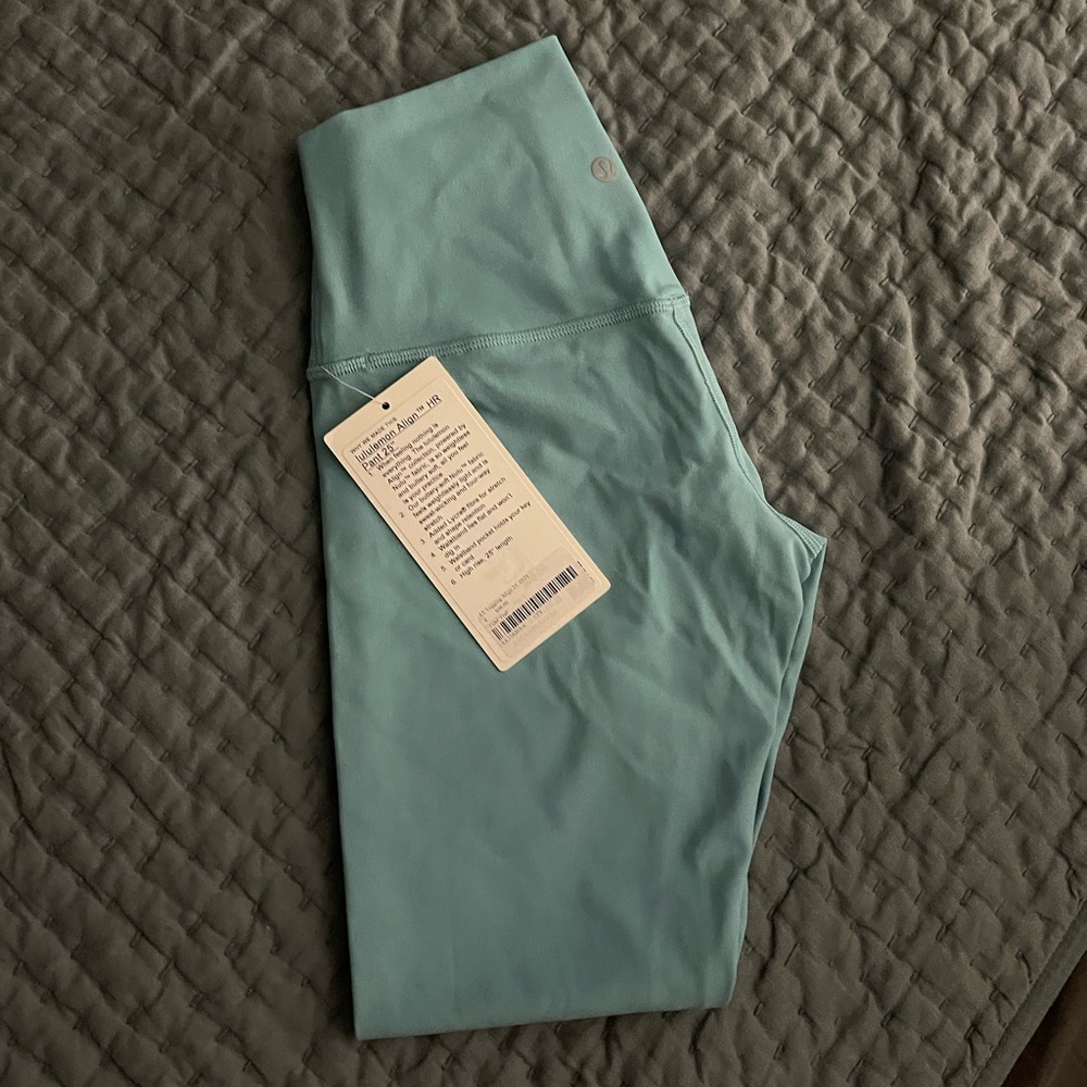 Brand New Lululemon Align Leggings